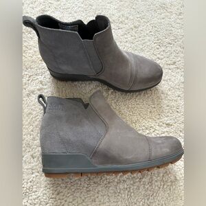 Sorel Evie II Chelsea wedge Boots